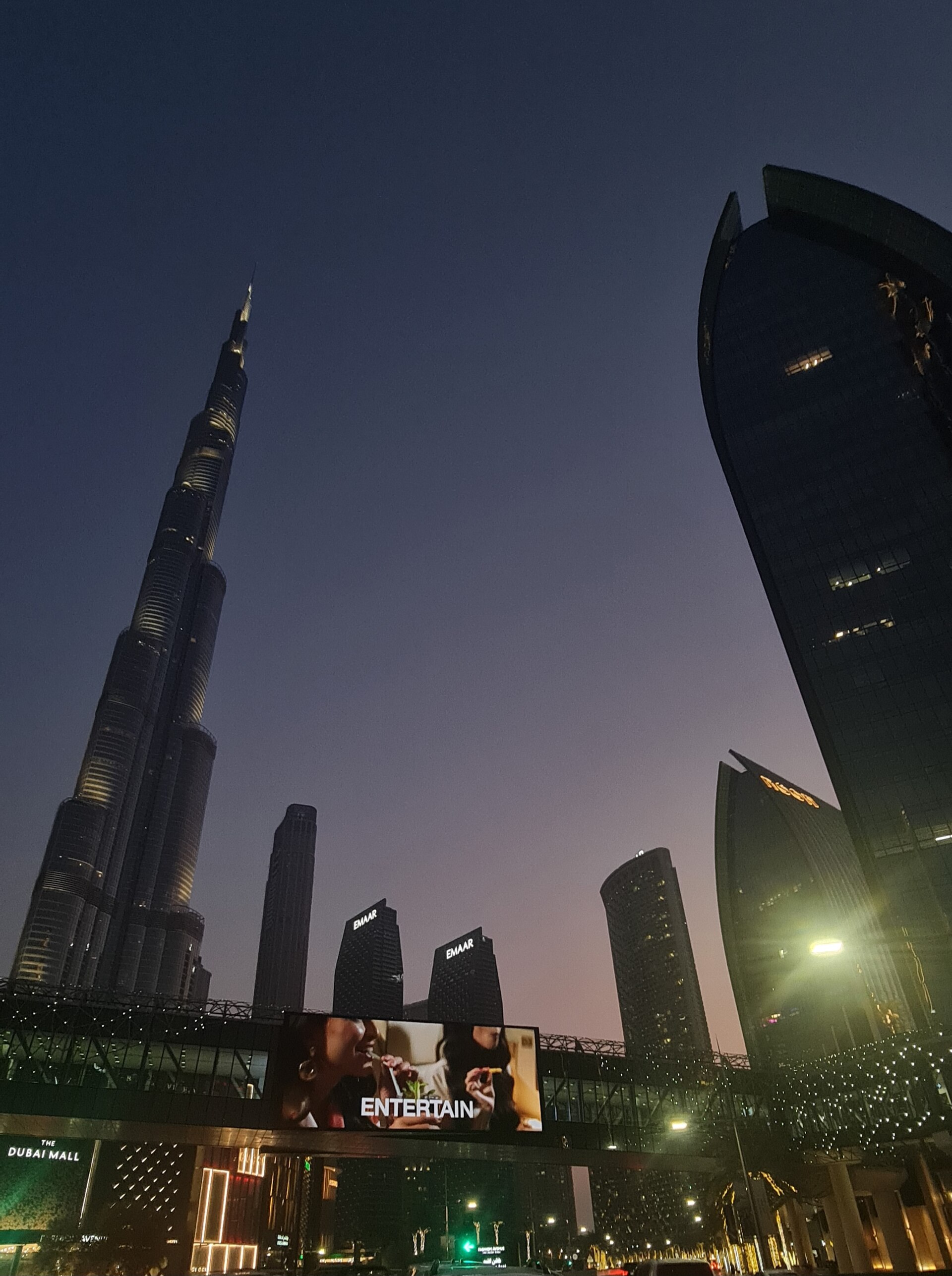 Health insurance in Dubai, what it costs and what it skips